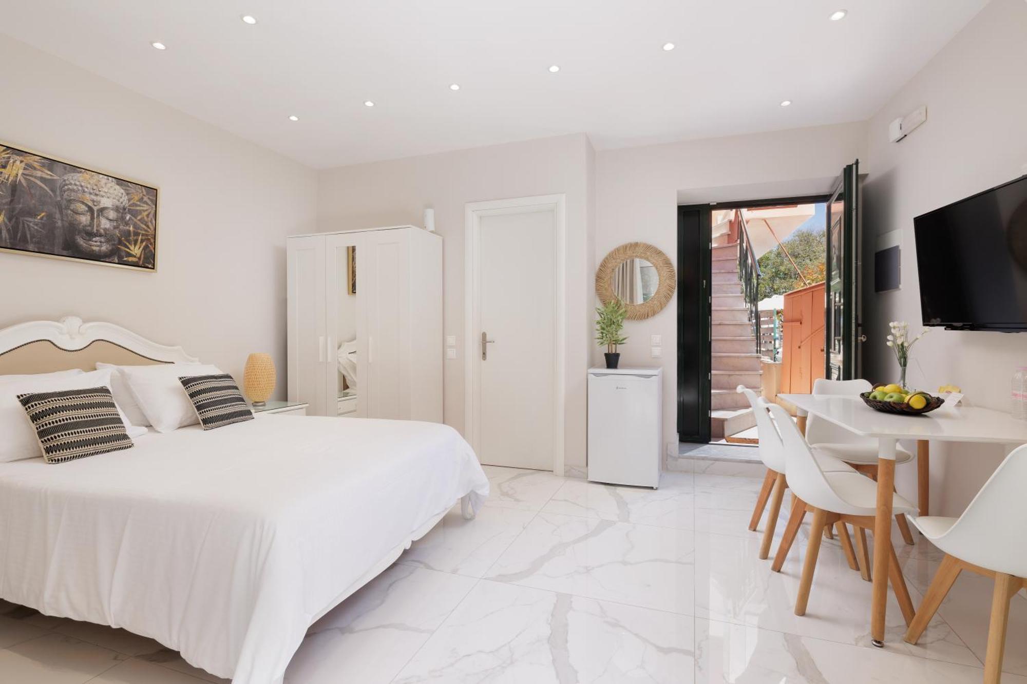 Corfu Town Luxury Studios -D ภายนอก รูปภาพ